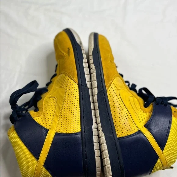 Nike Dunk High Golden State Warriors-2008 Size 11 - Missing Insole L020923